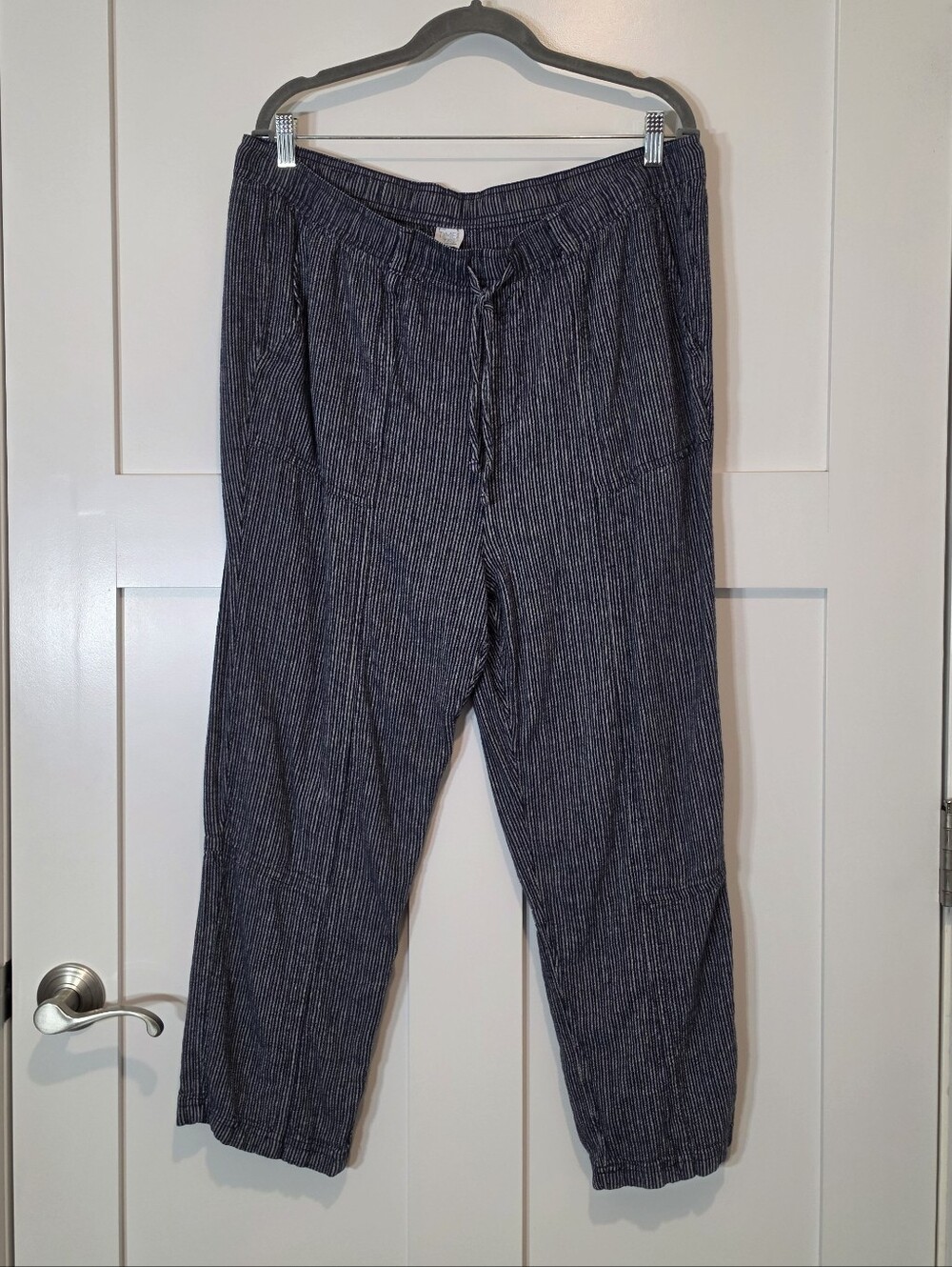 Time and Tru Linen Rayon Cropped Pants Hi Rise Elastic Waist Blue Pinstriped XL